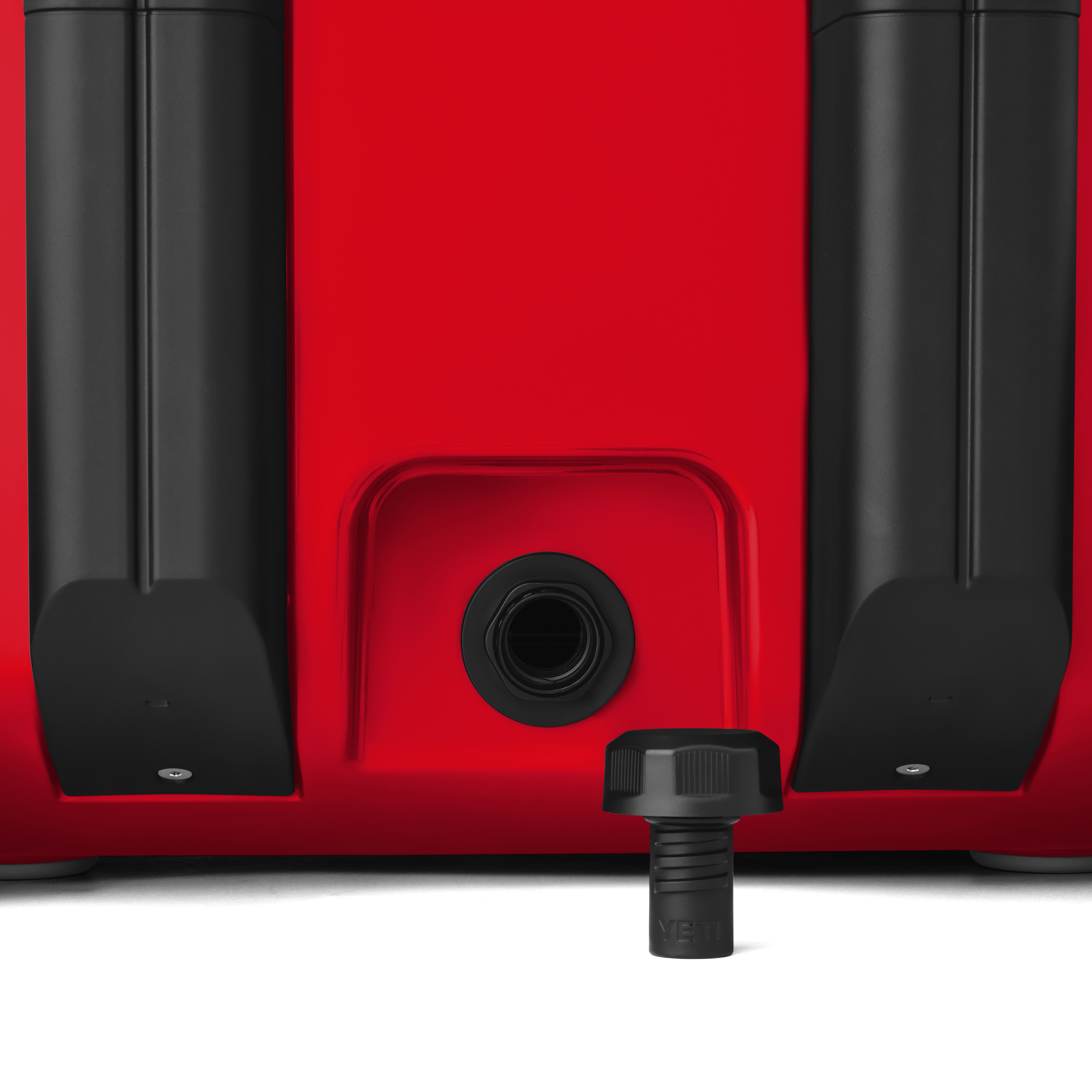 Roadie® 32 Wheeled Cool Box - Image 9